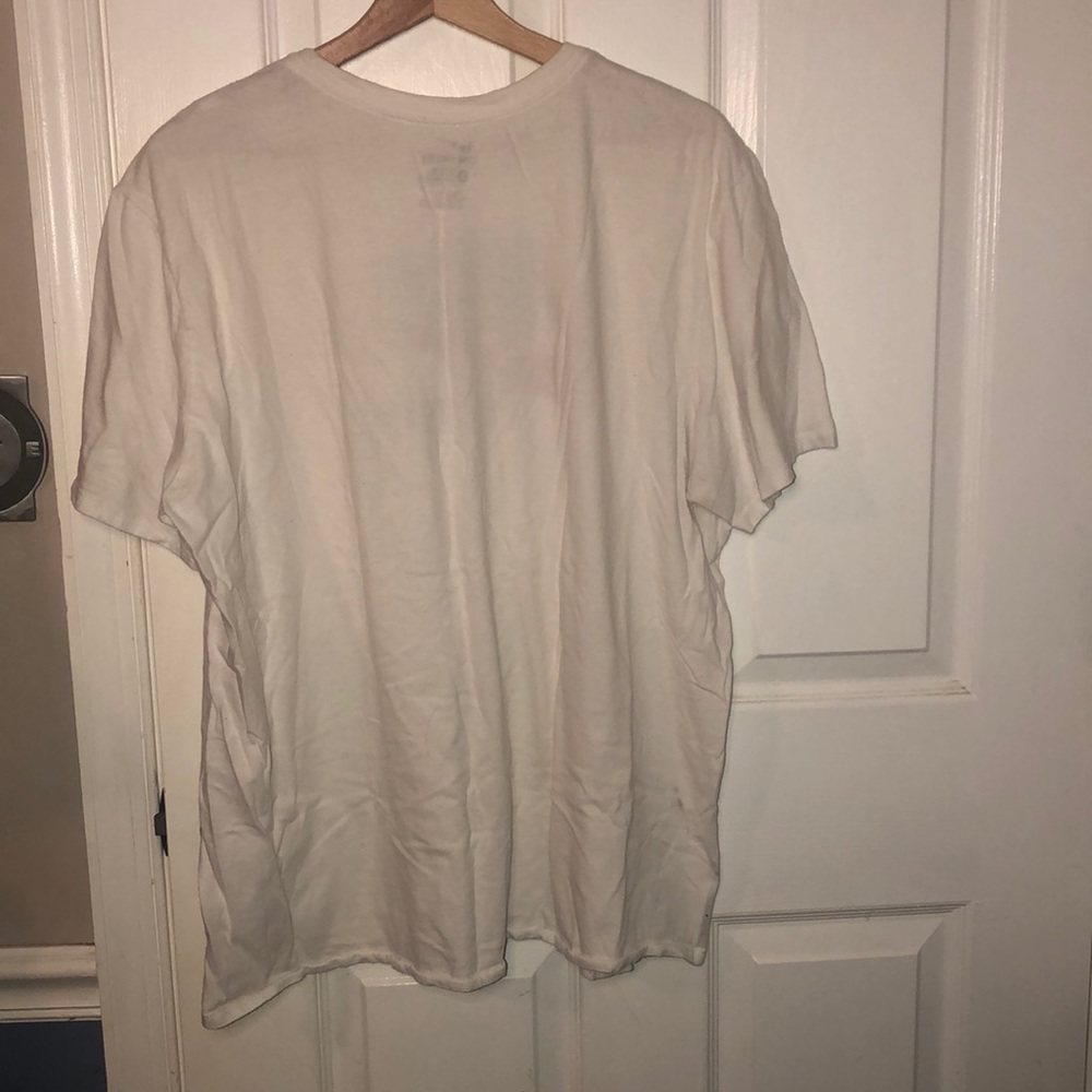 ✨Nike T-Shirt - Picture 2 of 8